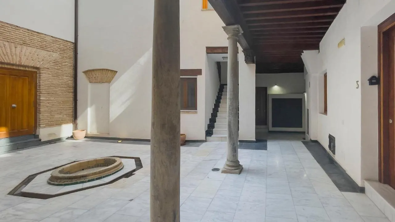 Apartment El Patio Del Regidor - Apartamentos Aloha Toledo